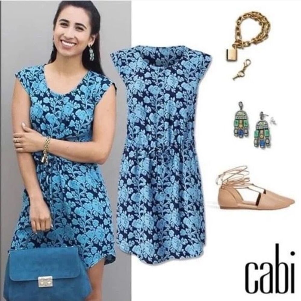 ✨Cabi Java Sz Small Dress Drawstring Blue Floral✨